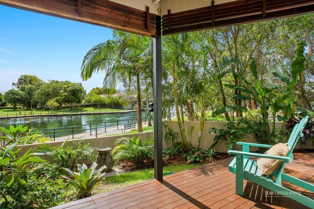 Quay Largo: Riverside Haven Noosaville Esterno foto